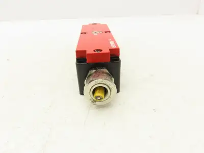 Used EUCHNER _UNKNOWN_ Relays & Switches Indiana US | Arrow Industrial #1408323