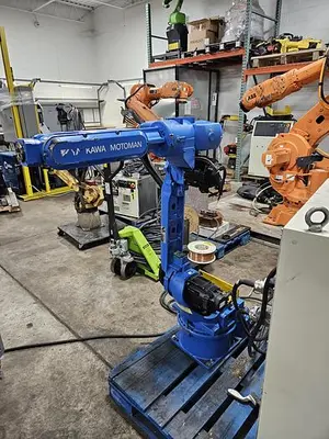 USED 2012 YASKAWA MOTOMAN MH6