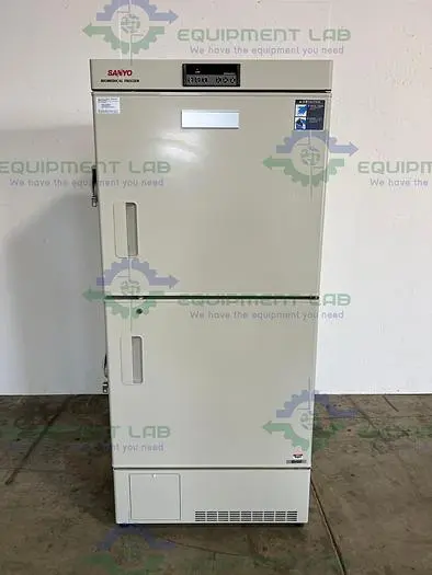 Used SANYO MDF-U5312 TWO DOOR BIOMEDICAL -30°C FREEZER 17.94 CU. FT. , 115V Cryogenics California US | Equipment Lab #485446