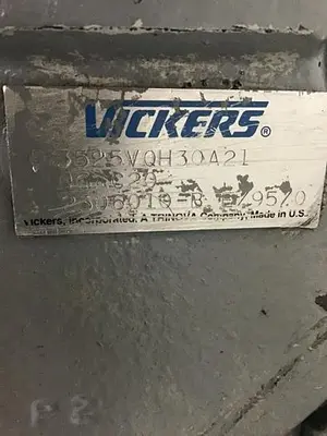 USED VICKERS 3525VQH30A21