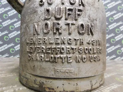 Duff Norton 5010-A-4 Bottle Jack 50 ton 4-1/2 in Rise Lever Effort 300 lbs Used