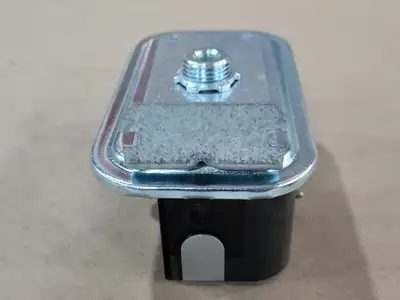 NEW JOHNSON CONTROLS P32AF-1C