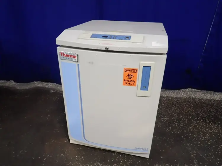 Used THERMO FISHER SCIENTIFIC 7402 Chemical & Process Equipment Ohio US | HGR 24 #762529