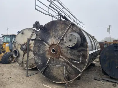 Used USED 10,000 GALLON STAINLESS STEEL VERTICAL TANK _UNKNOWN_ Vertical Single Wall Tanks North Carolina US | DH Griffin Used Equipment #1383731