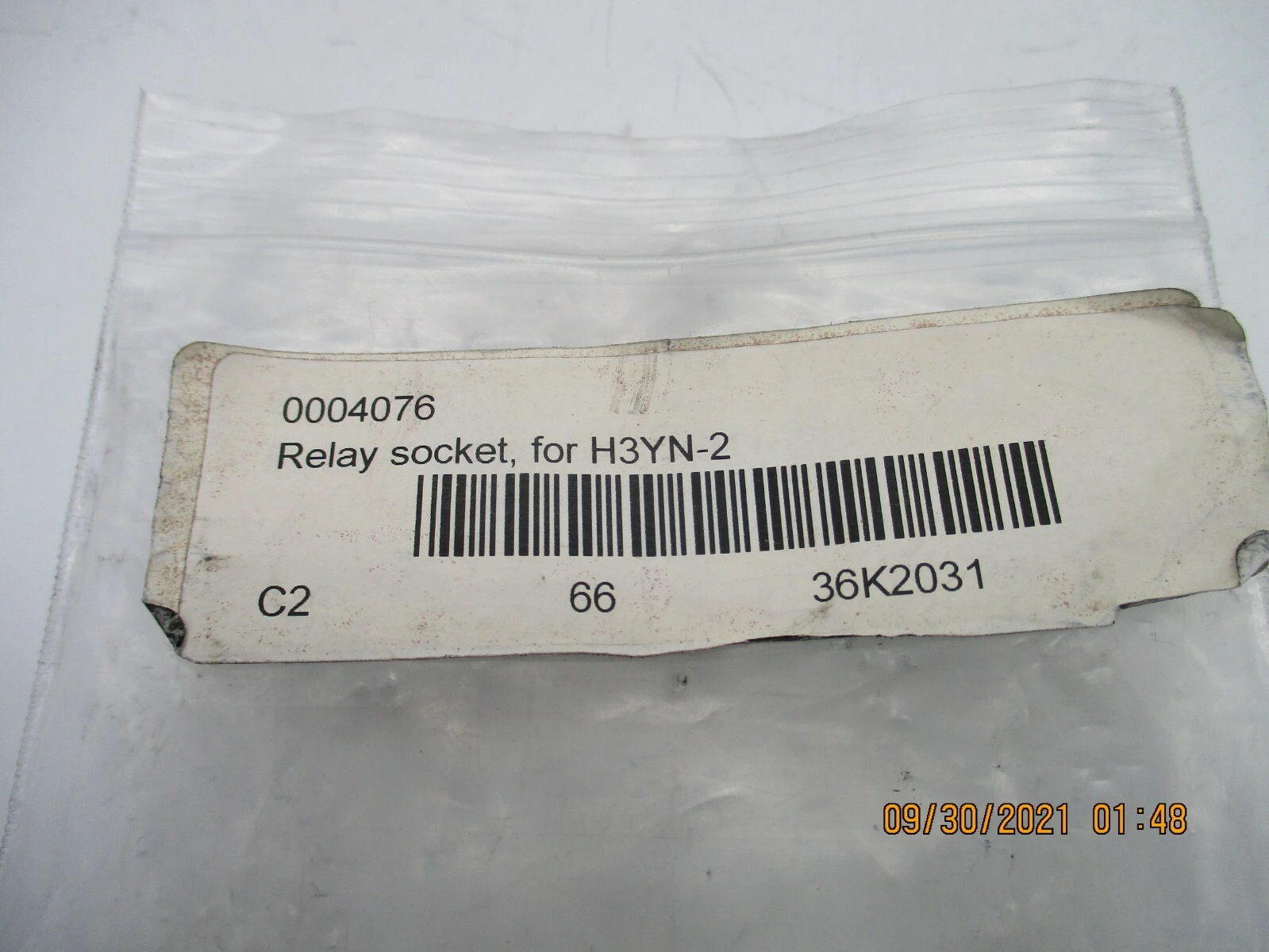 NEW Omron PYF08A-E