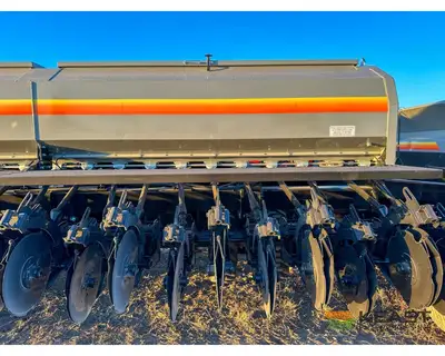 Used CRUSTBUSTER _UNKNOWN_ No-Till Drills Iowa US | Keast Enterprises #1360181