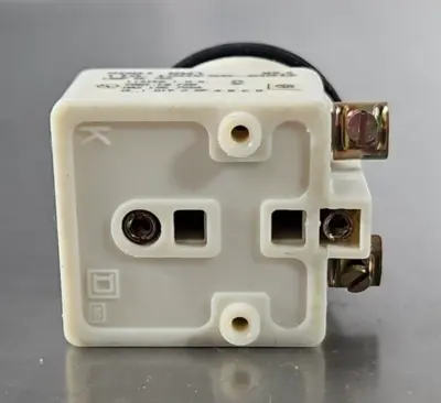 Square D 9001 SK2L1R Push Button. Loc4D-23