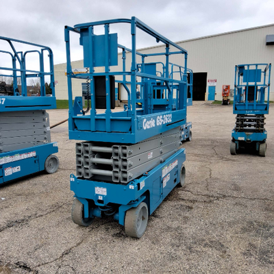 USED 2018 Genie GS-2632