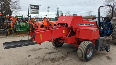 USED 2016 MASSEY FERGUSON 1840