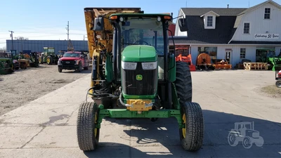 USED 2014 JOHN DEERE 6105D