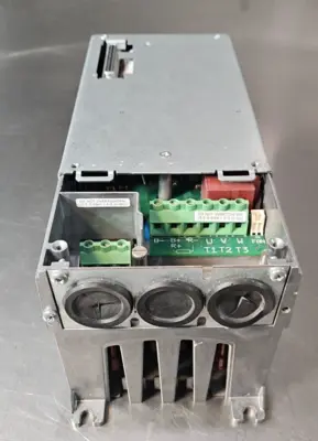 Eaton SVX9000 variable frequency drive (PX0004211B/SVXF07A1-2A1B1) (BI445)