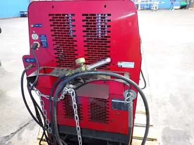 USED THE LINCOLN ELECTRIC CO PRECISION TIG 275
