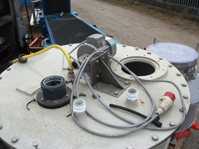 760L Polyethylene Vertical Mixing Tank 0.37 kW
