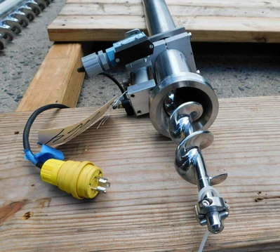 USED LARGE AUGER FILLER # 32 AUGER