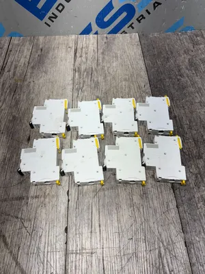 SCHNEIDER A9F79120 Electrical/PLC/Automation | ESS Industrial Equipment Sales (5)