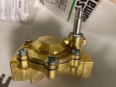 New | in-Stock ASCO SCE238D010 Solenoid Valves | Surplus Asset Holdings #1204204