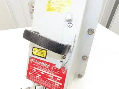 Appleton DBR6034DS DBR Receptacle 60A 3W 4P Disconnect Pin Sleave Plug