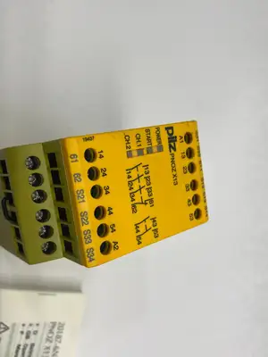 USED PILZ SAFETY RELAY