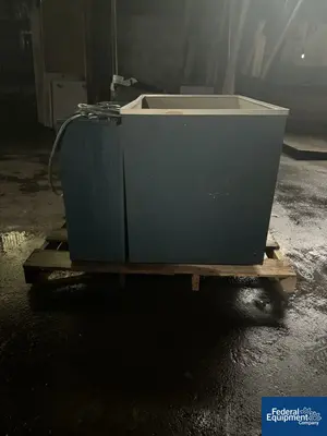 USED MACBETH MacBeth Light Booth
