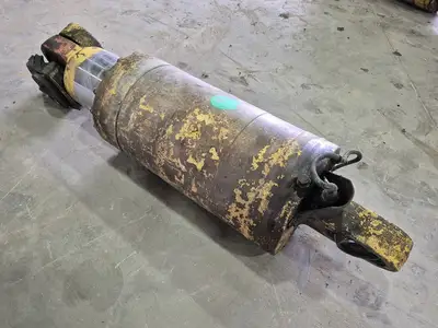 USED KOMATSU EJ8969