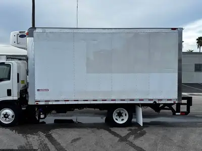 Used 2017 ISUZU NPR XD Reefer Trucks Florida US | Truck and Van Outlet #1509165