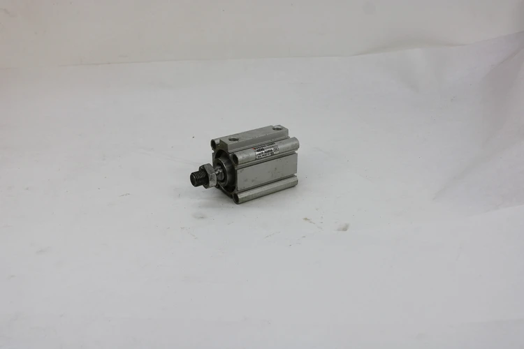 Used SMC CDQ2B40-30DMZ-XC35 Parts (Hydraulics and Pneumatics) Kentucky US | Industrial Parts R Us Inc. #358202