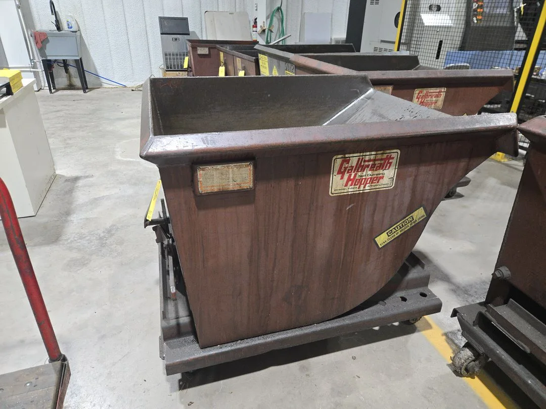 (1) Dump Hopper (Contents Excluded)