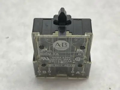 800M-XA | Allen Bradley  Ser B Contact Block 110-300V LOT OF 5 - Used