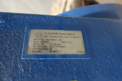 LOT OF 1 RM240961-001 GEAR DRIVE CFW250