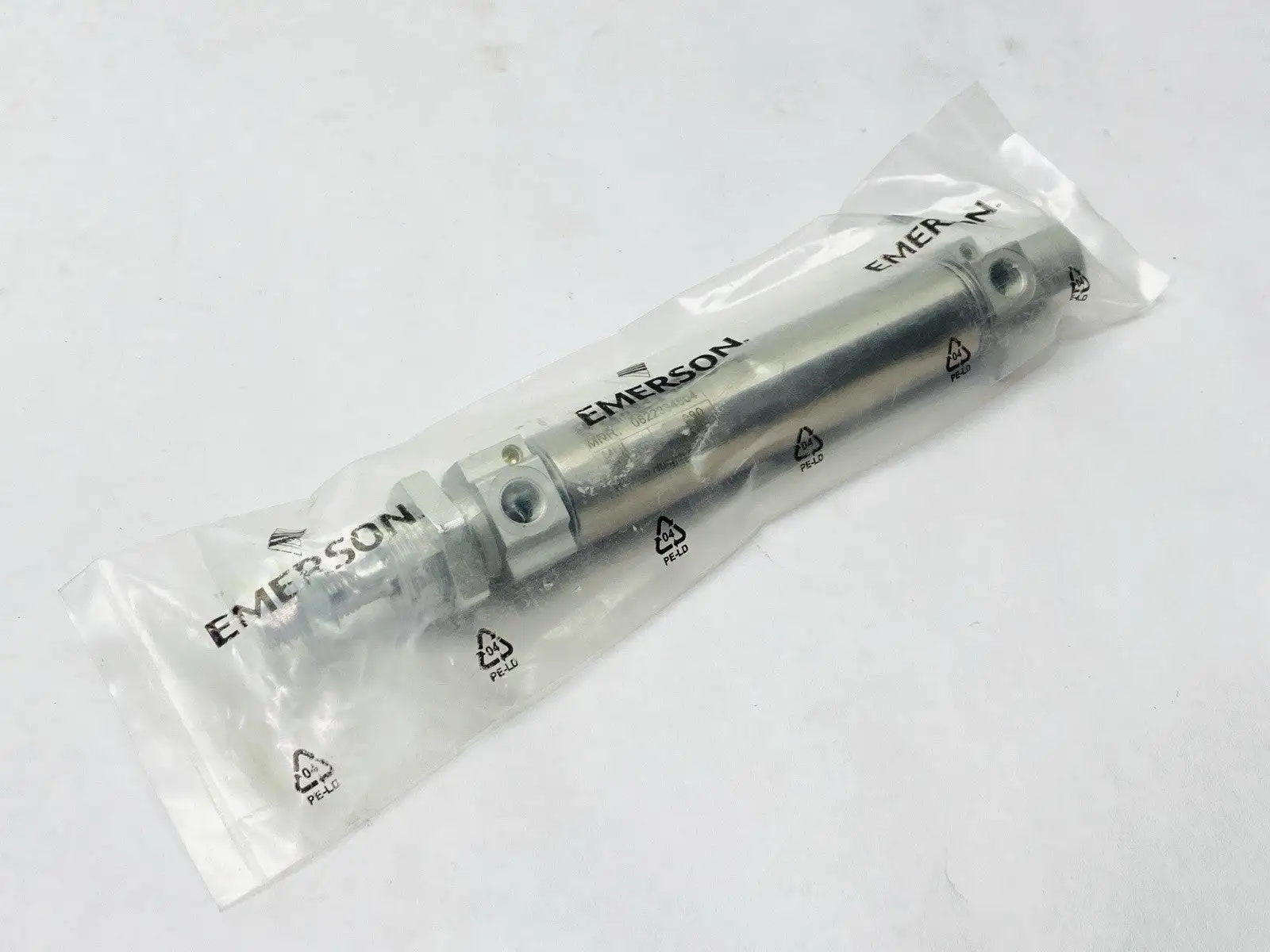 0822334504 | Emerson  Aventics Pneumatic Mini Cylinder 20mm Bore 125mm Stroke - New