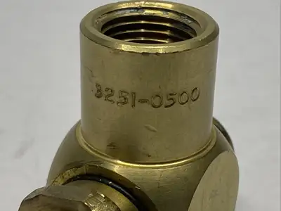 3251-0500 | Parker  Flow Control Valve 1/2" NPT - Used