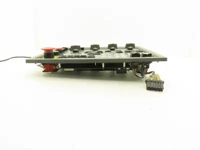 Okuma MPN7000M-S Operator Control Panel E0105-566-103-3