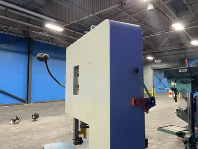 Used 2006 PROCUT RF66KB45 Vertical Band Saws Ohio US | HGR 24 #1406108