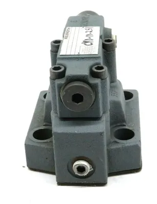 USED REXROTH DB20-2-30/100X/5V HYDRAULIC VALVE DB202301005