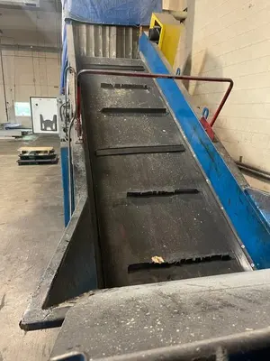 USED 2000 EXCELL EX-63