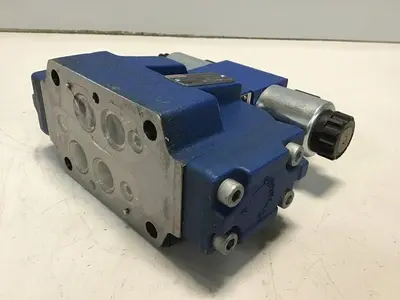 USED REXROTH 4WE6J62/EG24N9K4/B10