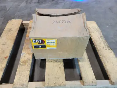 NEW 2024 CATERPILLAR 243-6690