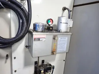 USED 1996 KIA MACHINE TOOL V35