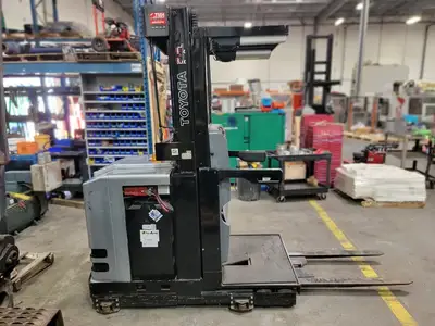 Used 2000 TOYOTA 6BPU15 Misc Forklifts British Columbia CA | Lenmark #237733