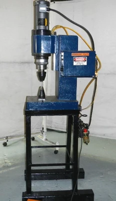 USED 2000 Taumel T-501