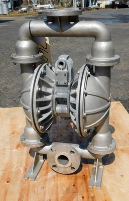 USED VERSAMATIC PUMP E2SA 4D4 49C ATEX