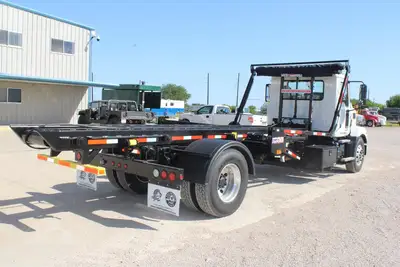 Used 2025 MACK MD7 Rolloff Trucks Texas US | Roll Off Truck World #1491915
