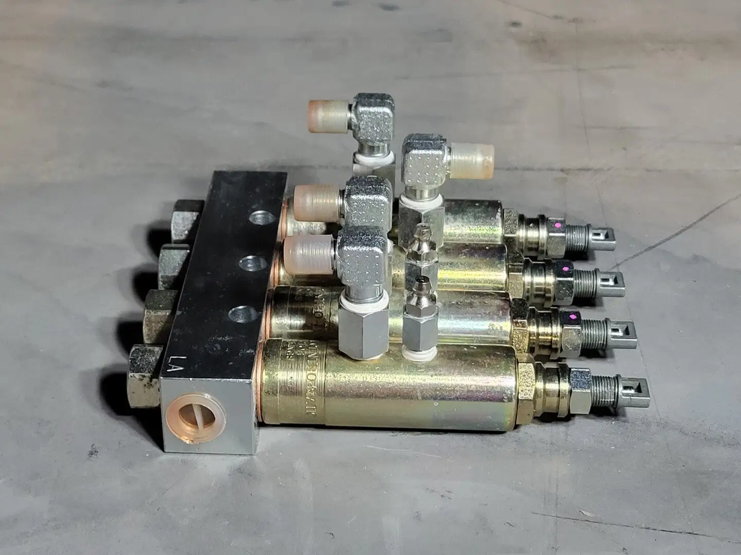 Air Powered Auto Greasing System