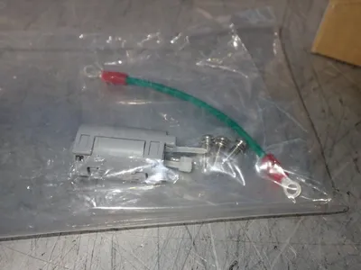 New | in-Stock MONITOUCH CUR03 Connector Accessories | HGR 24 #752584