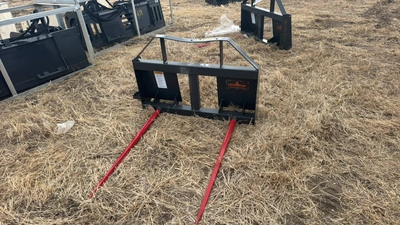 Skid Steer Bale Spear	Landhonor	2025	Unused	BS-12-2500G