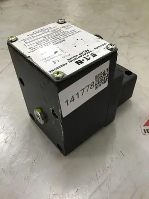 USED EATON-VICKERS EHST-3-FVF-40