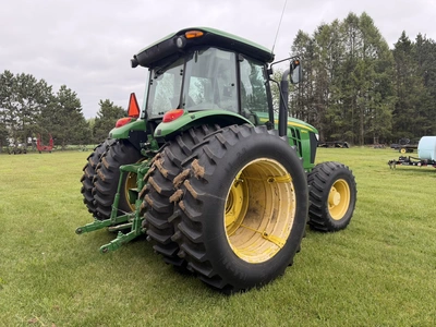 USED 2013 JOHN DEERE 6140D