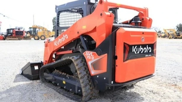 USED 2025 Kubota SVL75-3