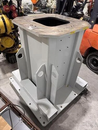 Used FANUC Unknown Robots Michigan US | RAB Industries, Inc. #184475