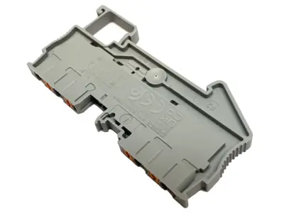 USED PHOENIX CONTACT TERMINAL BLOCK 4-POSITION 3209578 BOX OF 32